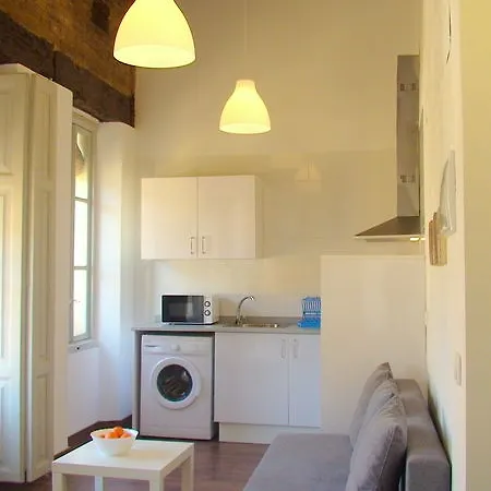 Hotel Down Town 13 3*