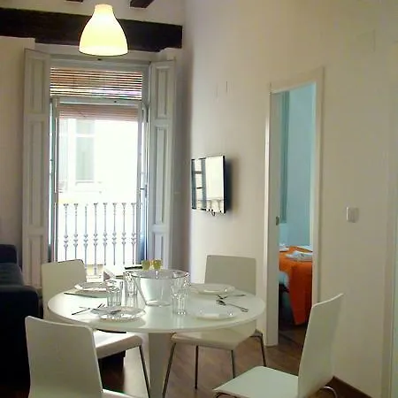 Down Town 13 3* Walencja